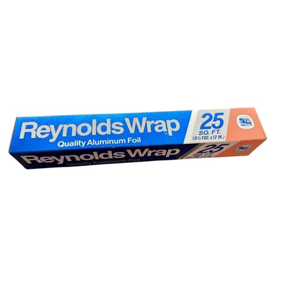 NEW UNOPENED!! "Reynolds Wrap" Vintage 25 Sq. FT - Picture 2 of 6